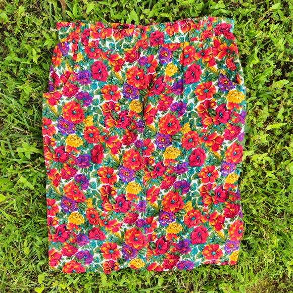 90s Floral Pencil Skirt with Pockets Size 12 - Picture 1 of 8